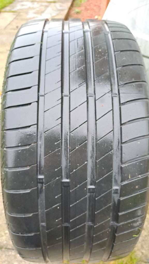 Bridgestone tyre