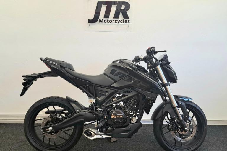 Voge R125 125cc motorcycle motorbike  full power legal learner 