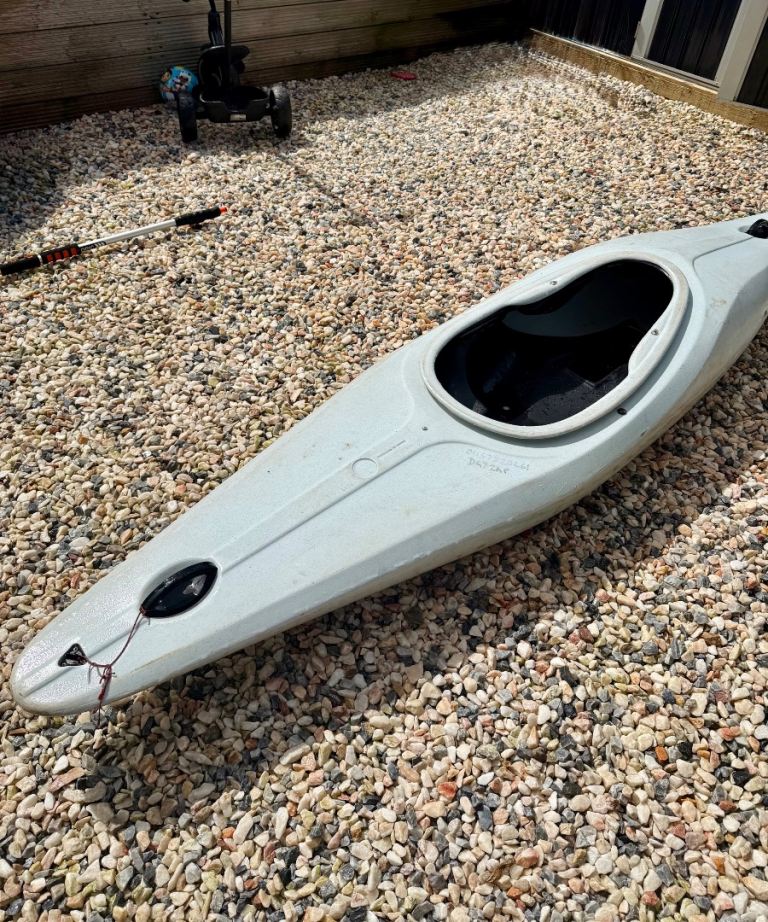 Single Person Kayak with paddle 