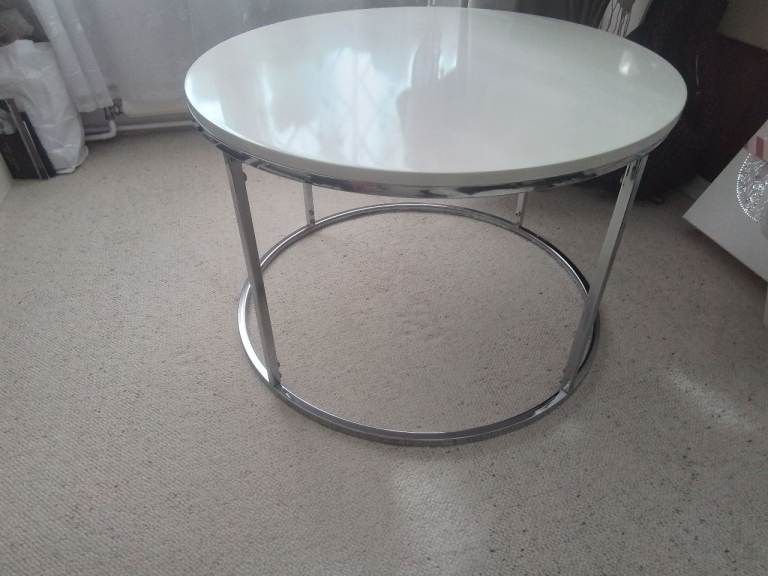 Table Modern Coffee Table with White Round Top with Chrome Surround Base 