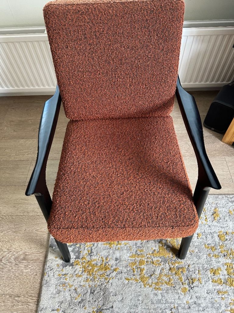 Stylish Armchair – Good Condition