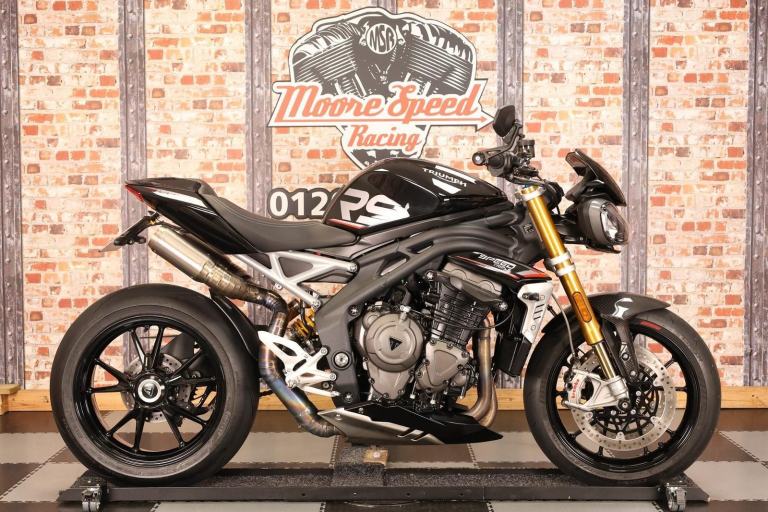 2023 TRIUMPH SPEED TRIPLE 1200 RS - ONLY 4,705 MILES - 1 OWNER - GREAT EXTRAS