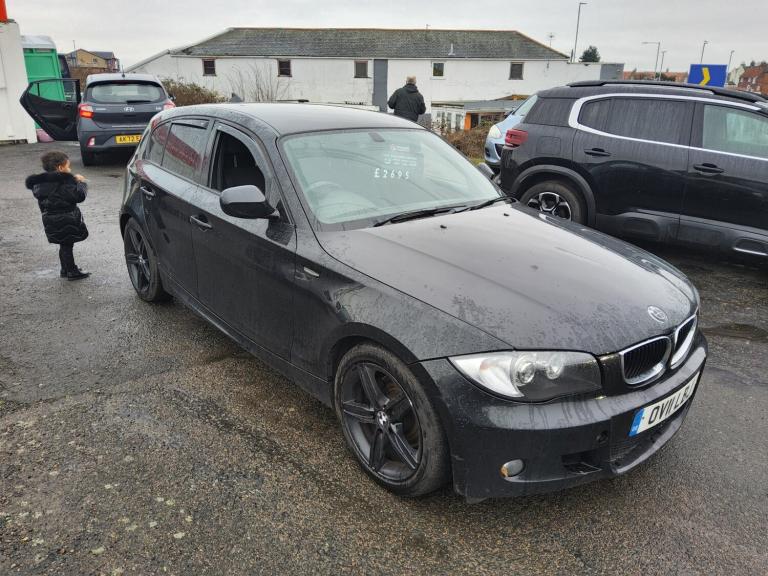2011 BMW 1 Series 118d M Sport 5dr HATCHBACK Diesel Manual