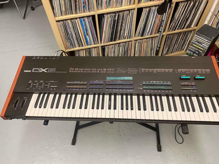 Yamaha DX5 - Rare and fully working