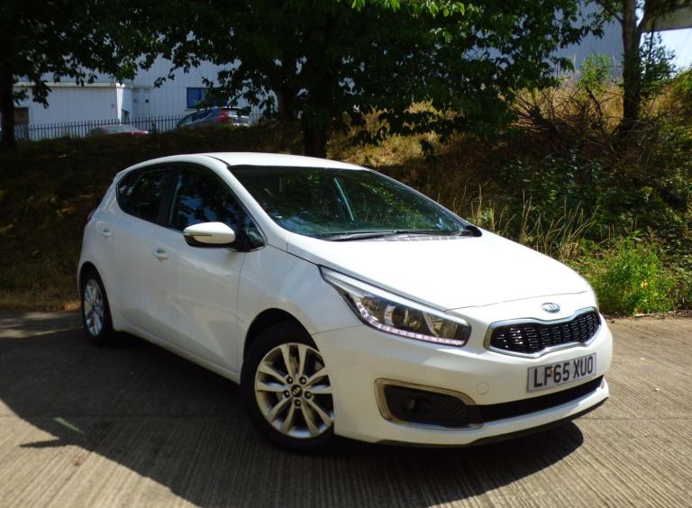 2015 Kia Ceed 1.6 CRDi 2 DCT Euro 6 (s/s) 5dr Diesel