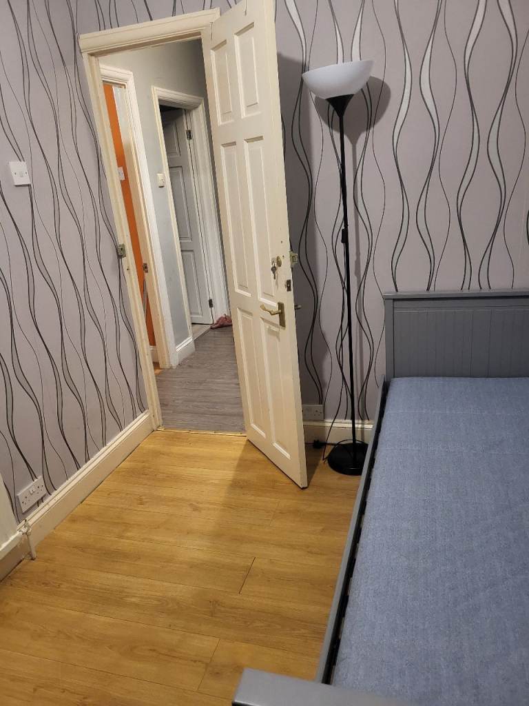 To rent single room for single person in Southend on sea 
