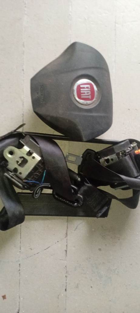FIAT DOBLO AIRBAG AND FRONT SEATBELTS 