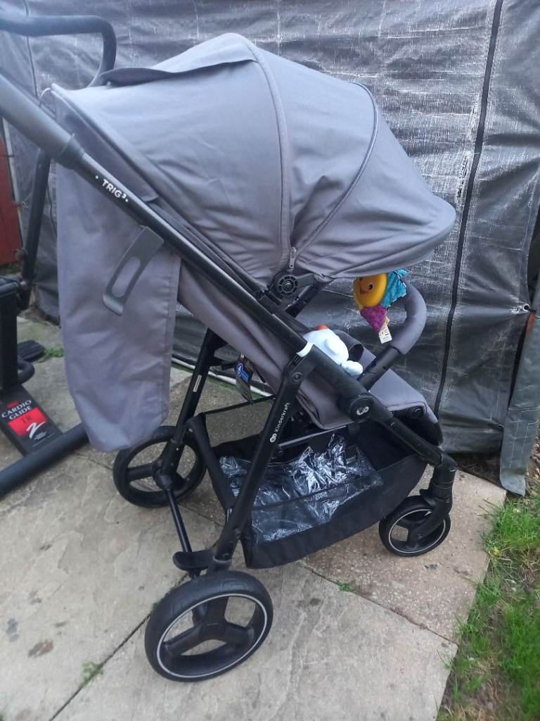 Like New/only used briefly. Kinderkraft Trig 3 Pushchair. Free delivery within Hull 