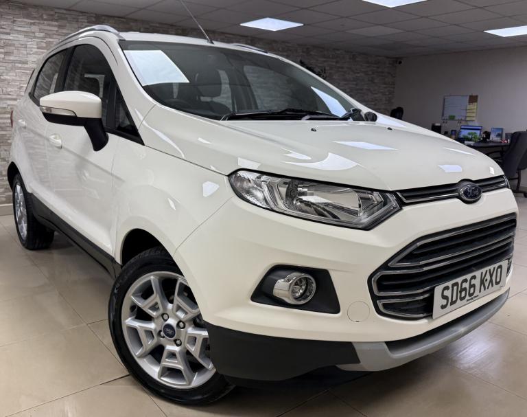 FORD ECOSPORT 1.5 TDCi Titanium White Manual WARRANTY 12 MONTHS MOT