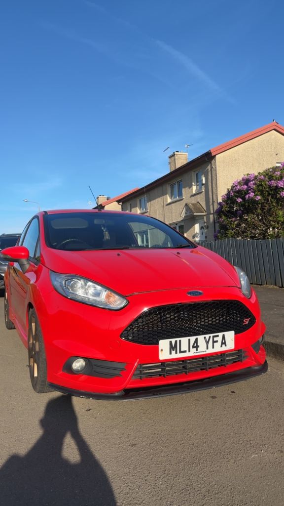 Ford, FIESTA, Hatchback, 2014, Manual, 1596 (cc), 3 doors