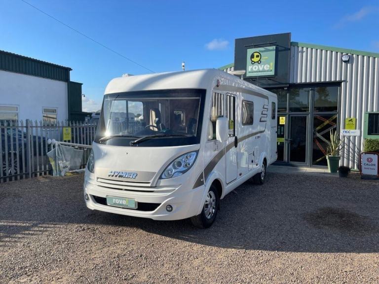 Hymer Exsis -i 578 4 Berth 4 Belt End garage 3500KG