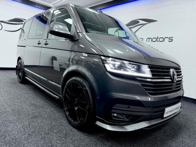 2022 Volkswagen Transporter 2.0 BiTDI T32 Highline Kombi DSG FWD SWB Euro 6 (s/s) 5dr WINDOW VAN ...