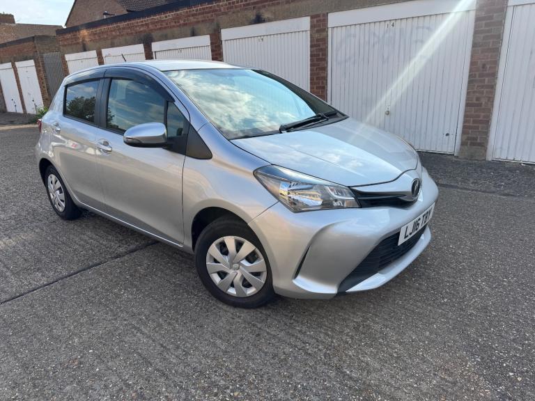 image for 2016 Toyota Yaris Euro 6 Hatchback Petrol Automatic