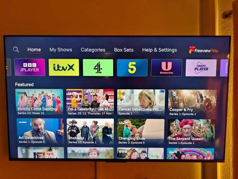 TCL 43PF650K 43-inch 4K Ultra HD, HDR TV, Smart LED Fire TV