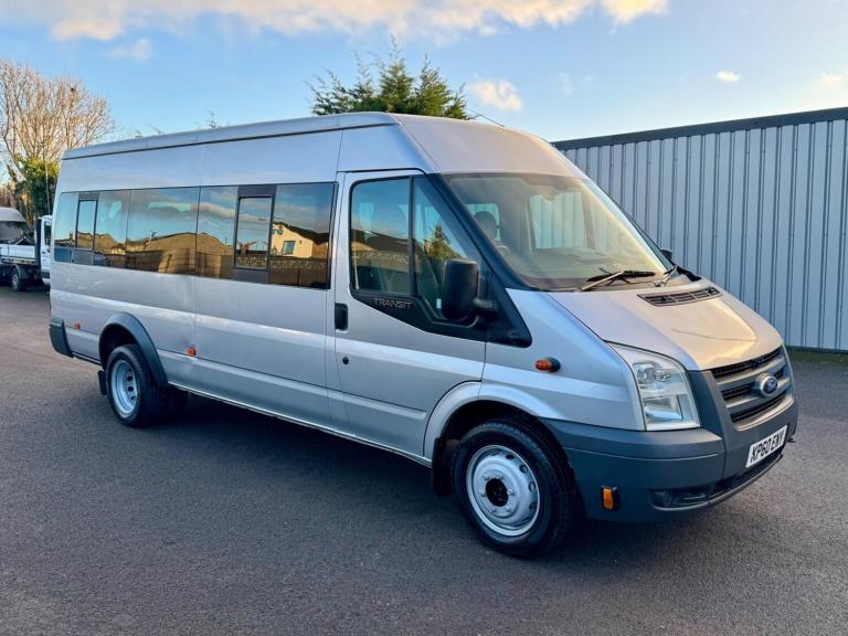2010 Ford Transit Medium Roof 17 Seater TDCi 115ps NA DIESEL Manual