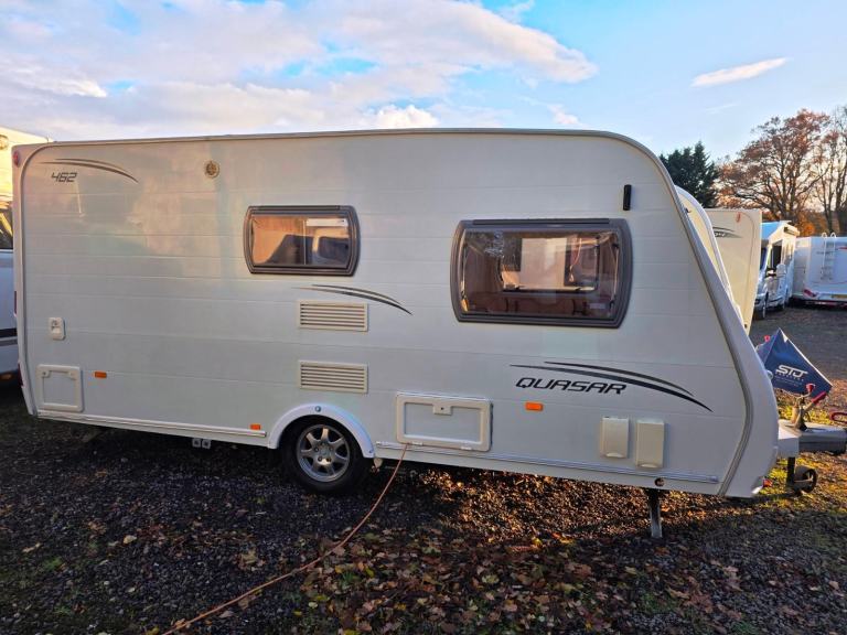 Lunar Quasar 462 2010 Lightweight 2 Berth Touring Caravan