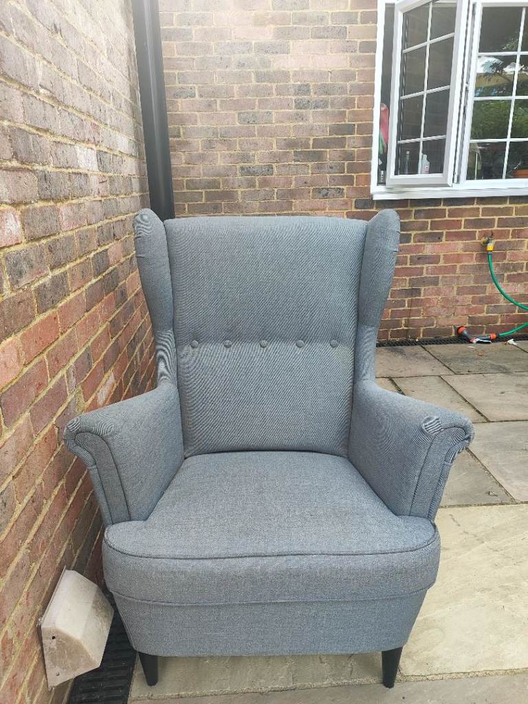 Comfortable Grey Armchair – Good Condition