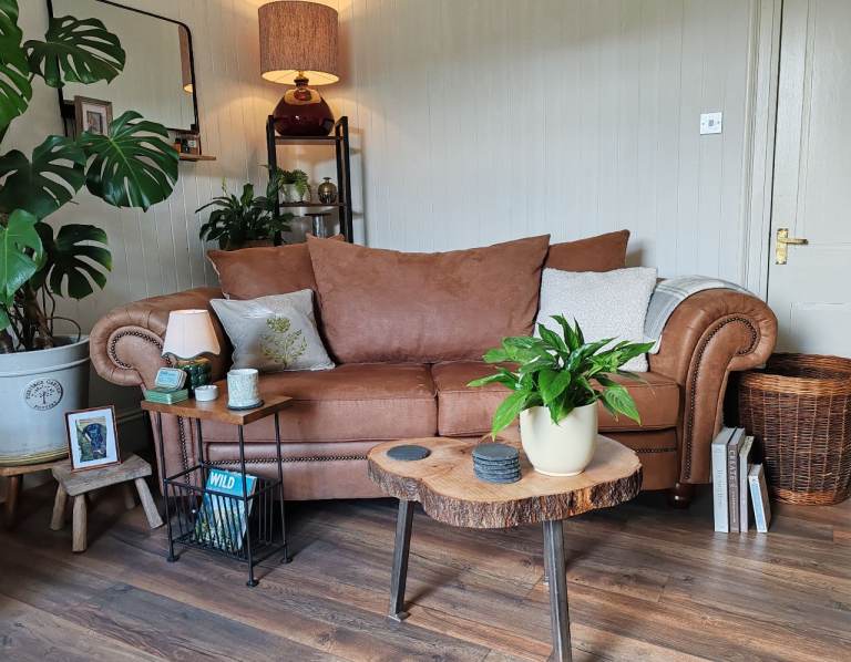 Luxury, large sofa... ✨ bargain! 