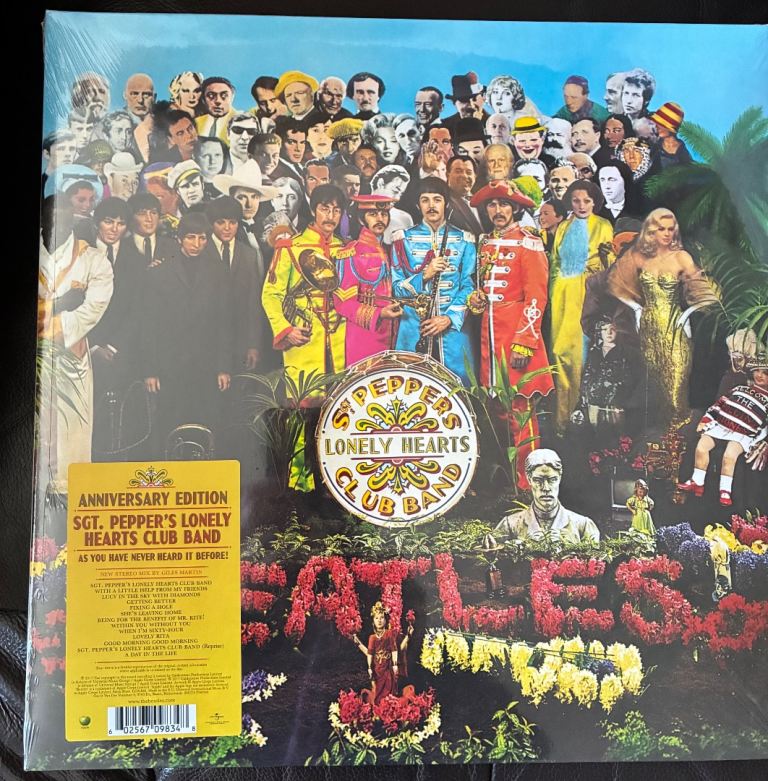 THE BEATLES - Sgt Pepper's Lonely Hearts Club Band (Anniversary LP) 