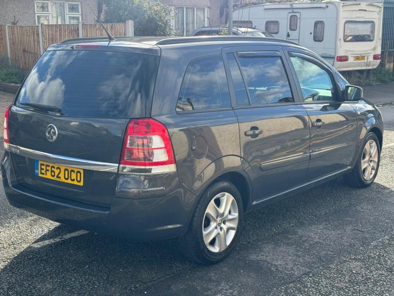 2012 Vauxhall Zafira 1.6 16V Exclusiv Euro 5 5dr MPV Petrol Manual