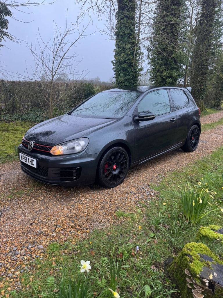 Volkswagen, GOLF, Hatchback, 2012, Manual, 1984 (cc), 3 doors
