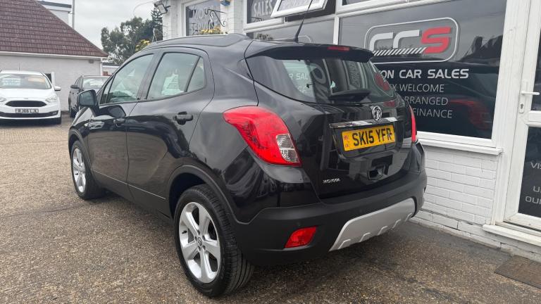2015 Vauxhall Mokka 1.6i Exclusiv 2WD Euro 6 (s/s) 5dr HATCHBACK Petrol Manual