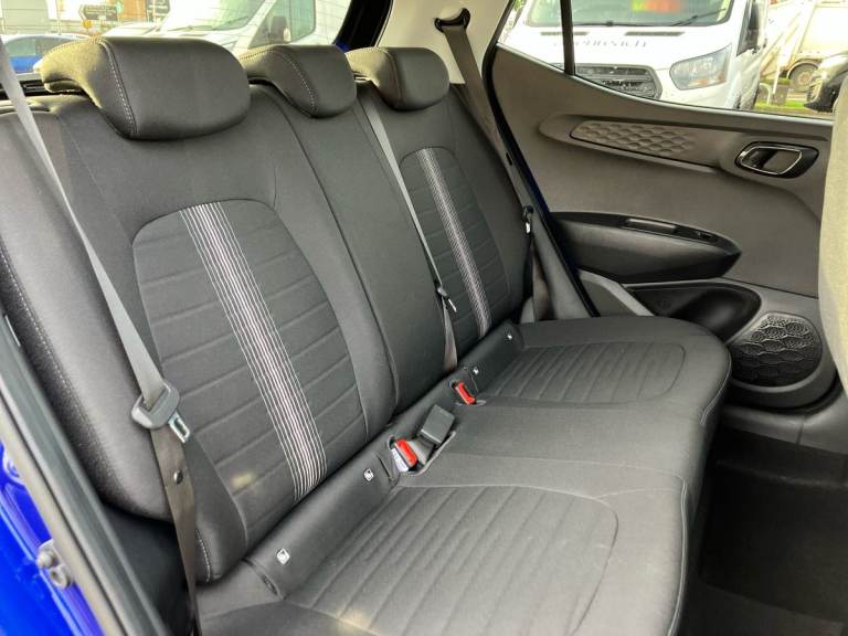 2022 Hyundai i10 1.2 MPi Premium 5dr Auto Hatchback PETROL Automatic