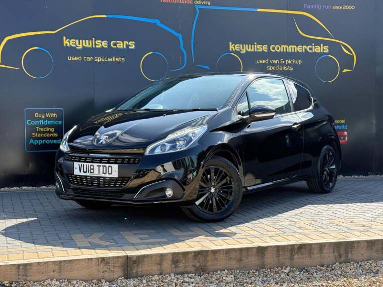 Peugeot 208 1.2 PureTech Black Edition Euro 6 3dr Petrol Manual