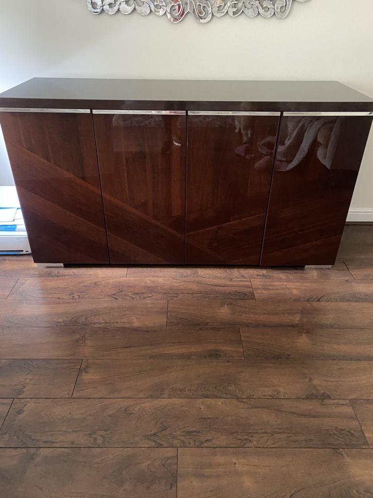 Housing units sideboard and side table 
