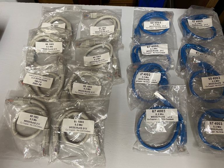 Cat 5e Cat5e RJ45 Ethernet Patch Lead, 0.3m Cat 5e. Job Lot 