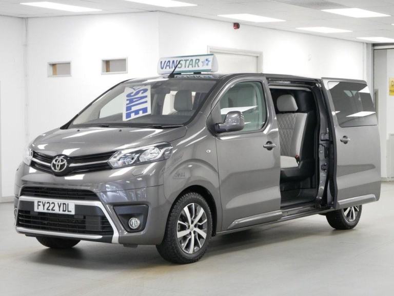 2022 TOYOTA PROACE 2.0 D 180 BHP DESIGN L2 LONG EDITION AUTOMATIC 6 SEAT CREWCAB