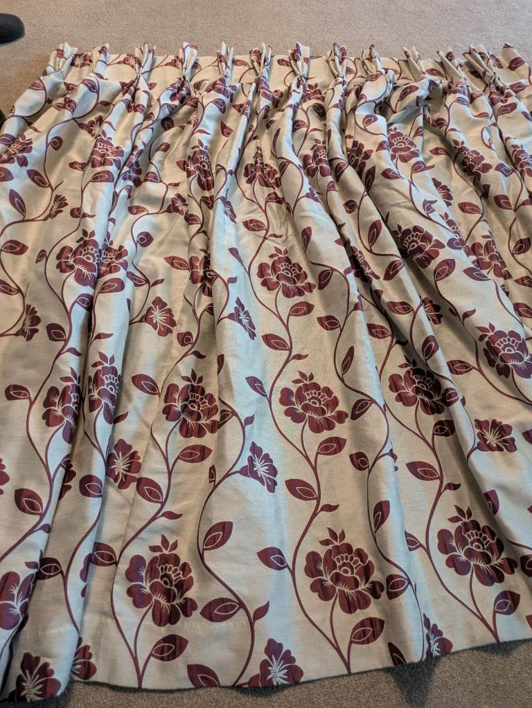 Made to measure curtains 