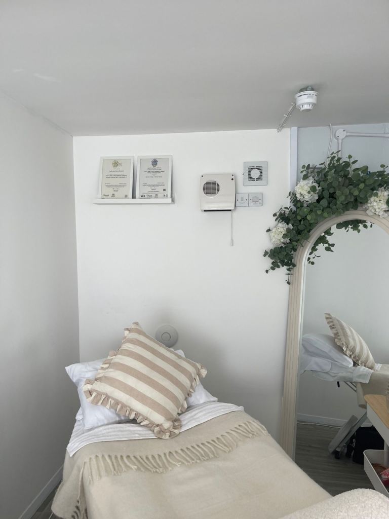 Massage therapist 
