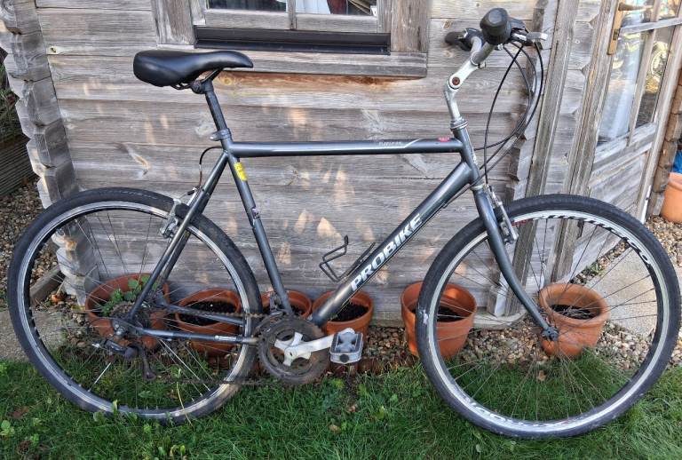 image for Taller-than-average Man's Tourer Bike