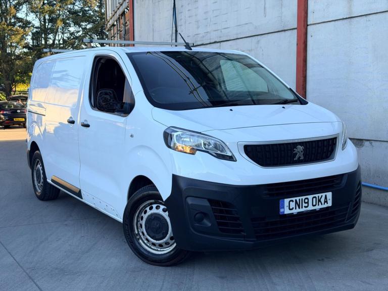 2019 Peugeot Expert 2.0 BlueHDi 1400 Professional Standard Panel Van MWB Euro 6 (s/s) 6dr PANEL V...