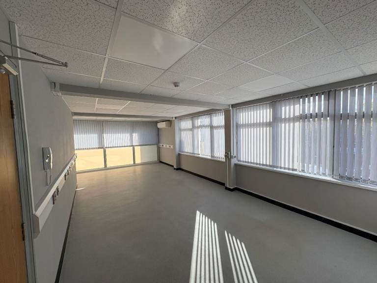 Excellent Office Space Available Now