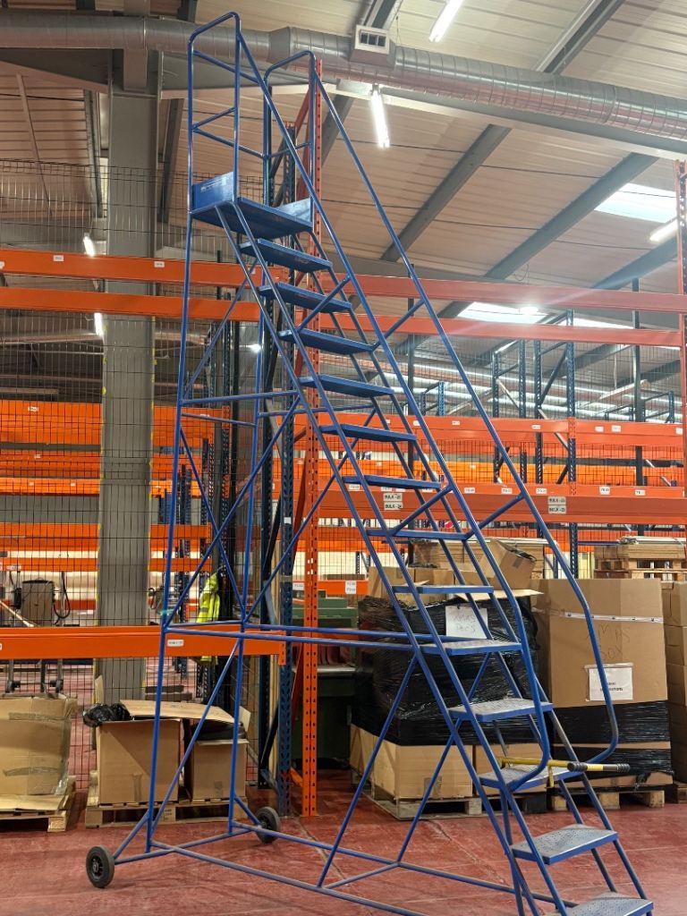 X-Large warehouse ladders 