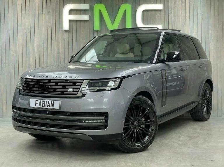 2022 Range Rover 3.0 D350 MHEV HSE Auto 4WD **Great Value - FSH - Stunning**