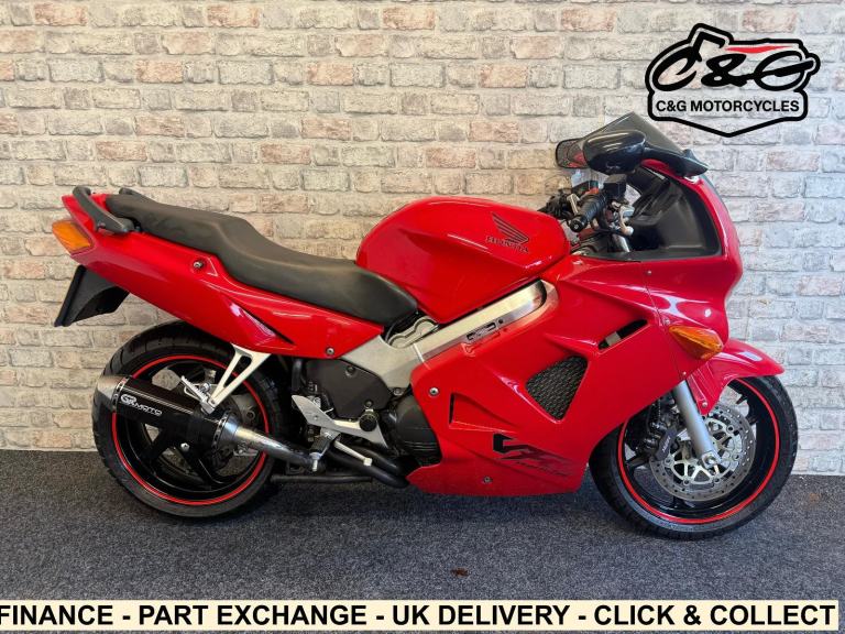 1998 Honda VFR 800 - Just 19k miles - Long mot - Lovely condition 