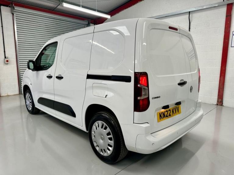 2022 22 VAUXHALL COMBO 1.5 TURBO D SPORTIVE L1 SWB * ONLY 48,454 * 3 SEATER * AP