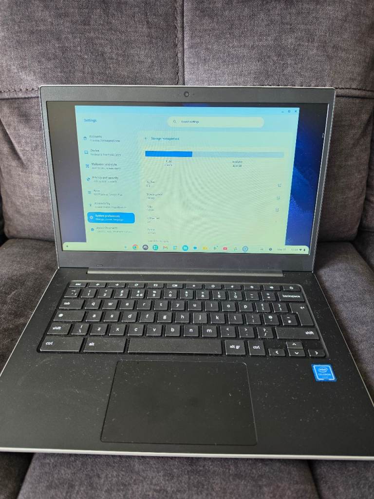 Google chromebook go 14