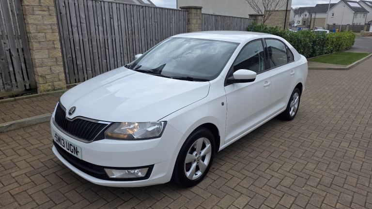 Skoda rapid 2013