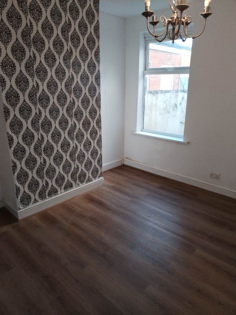 **2 Bedroom House For Rent In Wolverhampton (WV3 Postcode)**