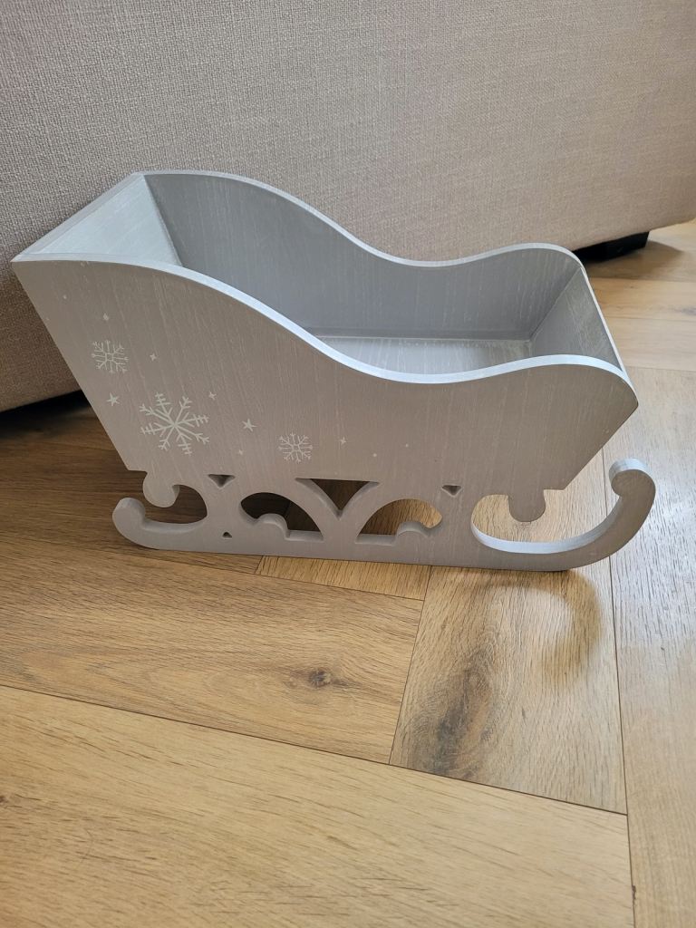 Grey Wooden Snowflake Sleigh