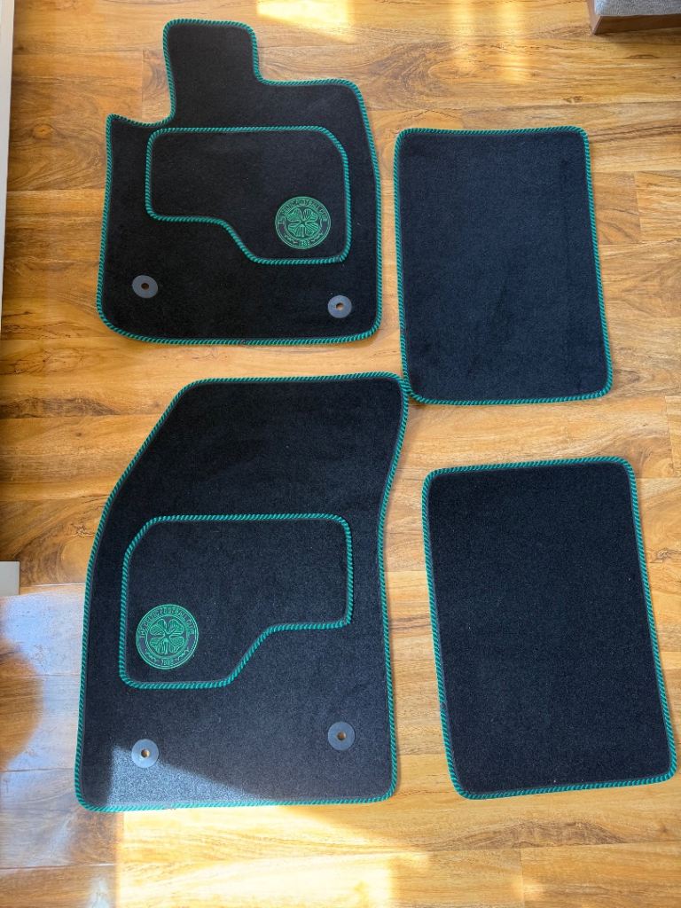 Car mats with Celtic badges