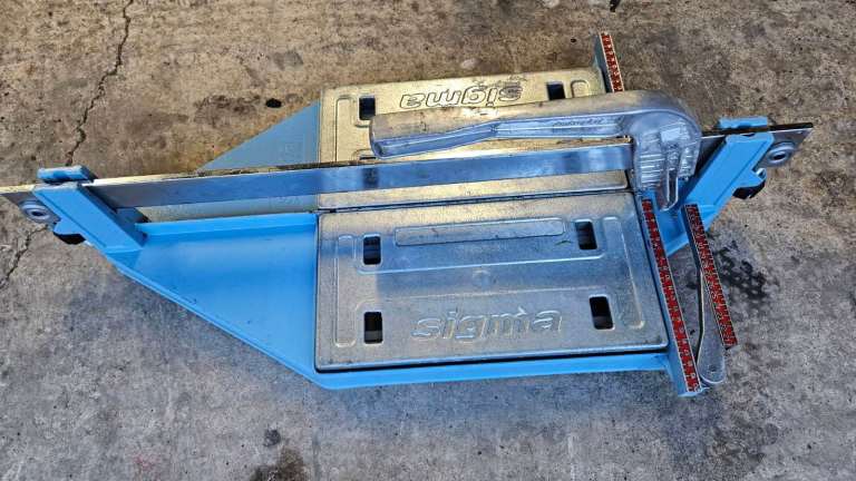 Sigma Tile Cutter