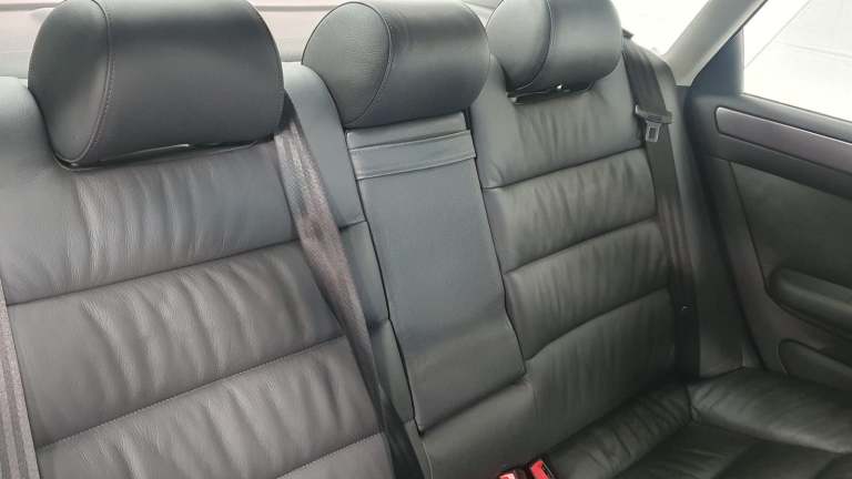 AUDI A6 2.0 SPECIAL EDITION*GENUINE 33,000 MILES*RARE*LEATHER * STUNNING CAR 