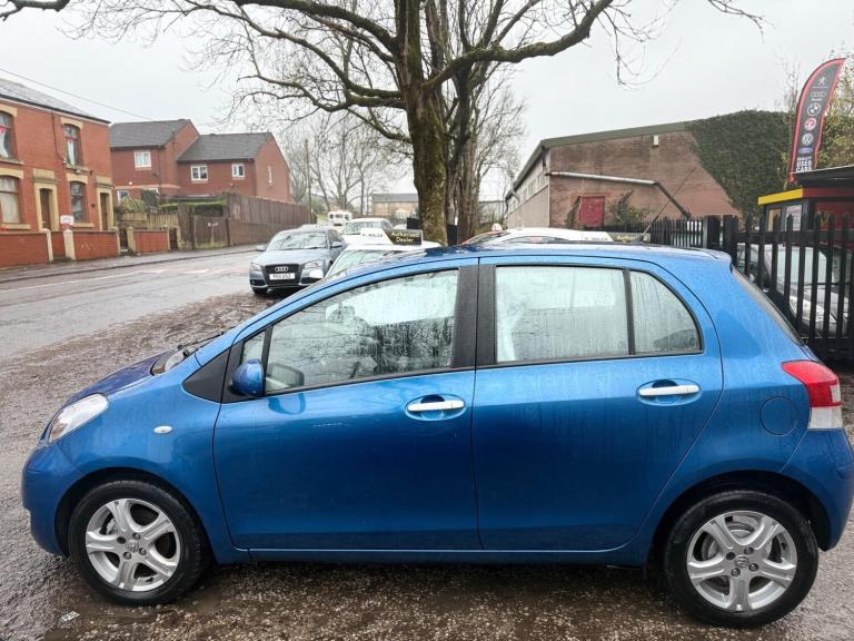 2010 Toyota Yaris 1.33 Dual VVT-i TR Euro 4 (s/s) 5dr HATCHBACK Petrol Manual