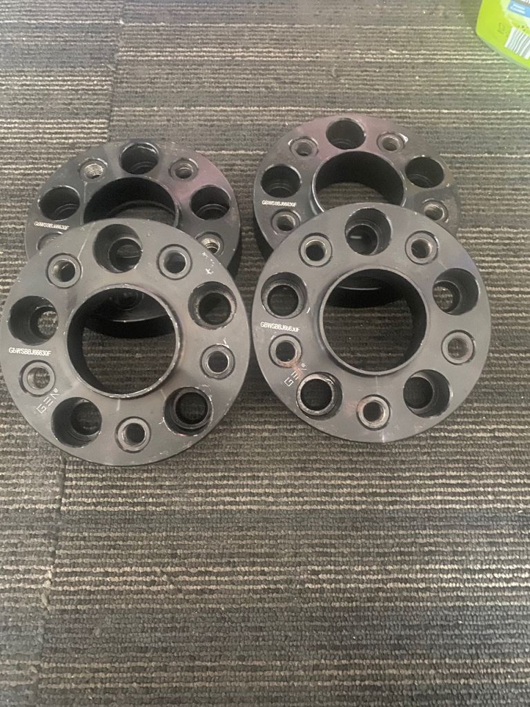 I bought new ones in the store, drove a maximum of 10 km, but it turned out they were too big