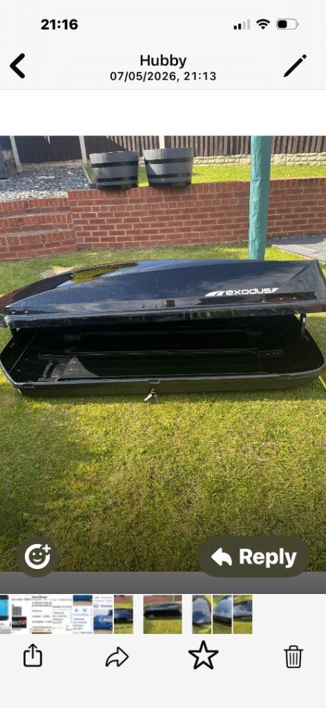 Large exodus car roof box